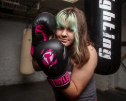 TITLE Classic Shredded Boxing Gloves -Titleboxing Shop CABG10BKPK 2 1