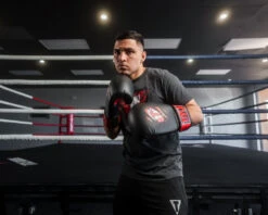 TITLE Classic Shredded Boxing Gloves -Titleboxing Shop CABG10BKRD 2