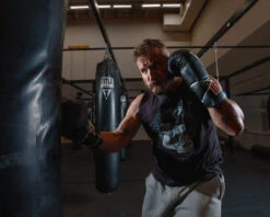 TITLE Classic Leather Lace Training Gloves 2.0 -Titleboxing Shop CTSGL2BK 2