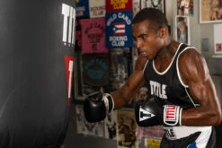 TITLE Classic Pro Style Training Gloves 3.0 -Titleboxing Shop CVVTG3BK WH