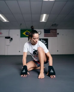 TITLE Boxing Fist Guards -Titleboxing Shop FG4BK 3