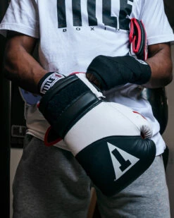 TITLE Boxing Gel Suspense Training Gloves 29 TITLE Boxing Gel Suspense Training Gloves -Titleboxing Shop GSTGEBKWH 1