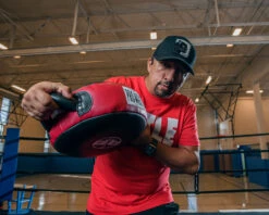 Pro Mex Accuracy Pro Punch Shield 2.0 -Titleboxing Shop PMAPPS2RDBK 3