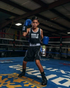 TITLE Boxing Aerovent Elite Amateur Set 8 19 TITLE Boxing Aerovent Elite Amateur Set 8 -Titleboxing Shop TABS8BKBL 2 42f9fa10 88d3 4815 8498 70615ffc7e97