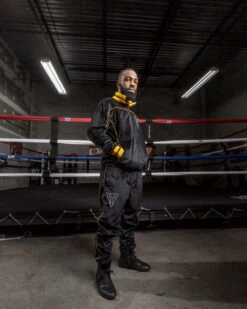 TITLE "Boxing Ain't Easy" Velour Warm Up -Titleboxing Shop TB166BKYE 2