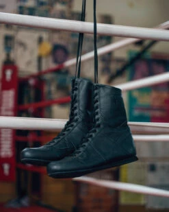 TITLE Boxing High-Top Leather Boxing Shoes 15 TITLE Boxing High-Top Leather Boxing Shoes -Titleboxing Shop TBS42BK 1 3f60fd67 4a8b 445d 92e3 d336f7933e5b