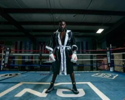 TITLE Boxing Pro Full Length Robe 3.0 29 TITLE Boxing Pro Full Length Robe 3.0 -Titleboxing Shop TSRFL3BKWH 2