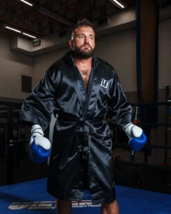 TITLE Boxing Pro Full Length Robe 3.0 26 TITLE Boxing Pro Full Length Robe 3.0 -Titleboxing Shop TSRFL3BK 2