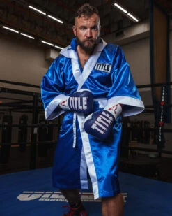 TITLE Boxing Pro Full Length Robe 3.0 34 TITLE Boxing Pro Full Length Robe 3.0 -Titleboxing Shop TSRFL3BLWH 1