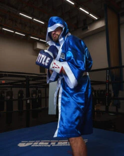 TITLE Boxing Pro Full Length Robe 3.0 37 TITLE Boxing Pro Full Length Robe 3.0 -Titleboxing Shop TSRFL3BLWH 2