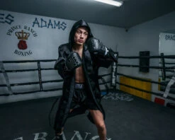 TITLE Boxing Pro Fingertip Robe 2.0 -Titleboxing Shop TSRFL3 3