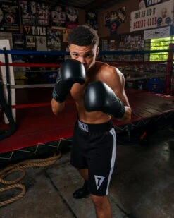 TITLE Boxing Vegan Fitness Bag Gloves -Titleboxing Shop VGFBGBK 3