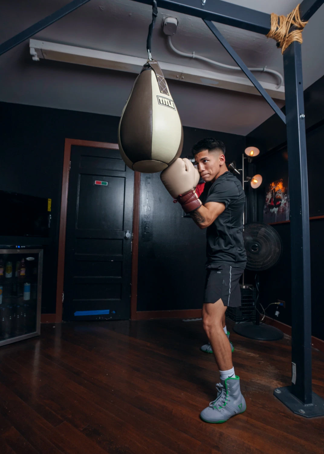 TITLE Boxing Genuine Leather Vintage Maize Bag 4 TITLE Boxing Genuine Leather Vintage Maize Bag - Image 2