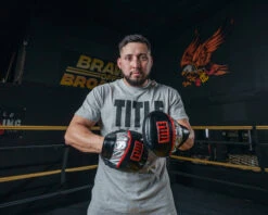 TITLE Boxing Valiant Micro Mitts -Titleboxing Shop VLTMMRDSV 7