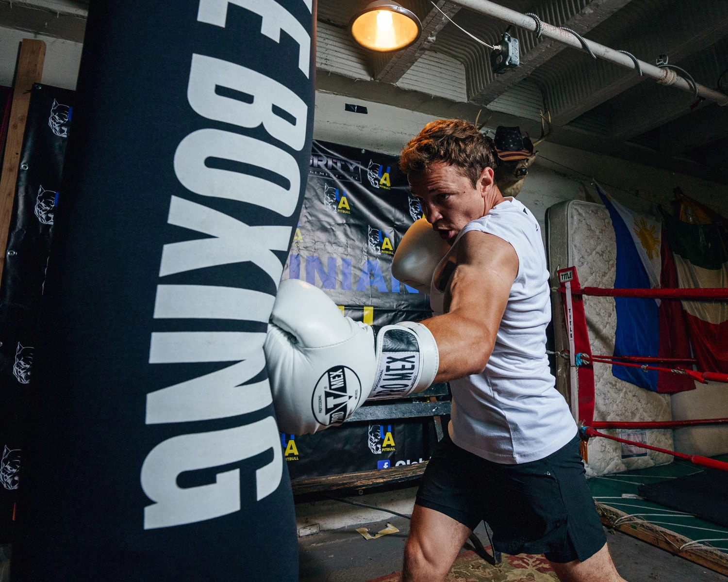 TITLE Boxing Wave H2O Monsoon Heavy Bags 8 TITLE Boxing Wave H2O Monsoon Heavy Bags - Image 6