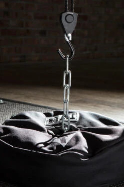 TITLE Boxing Heavy-Duty Adjustable Double End Bag Tie Down -3/8" -Titleboxing Shop adebtd bk 2 3