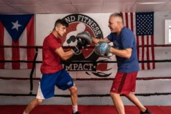 TITLE Boxing Air Pocket Technology Punch Mitts 18 TITLE Boxing Air Pocket Technology Punch Mitts -Titleboxing Shop airmt 1