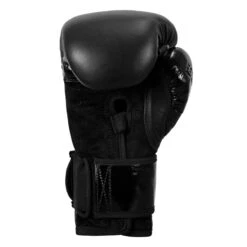 TITLE Black Blitz Bag Gloves 13 TITLE Black Blitz Bag Gloves -Titleboxing Shop bkvbg 004