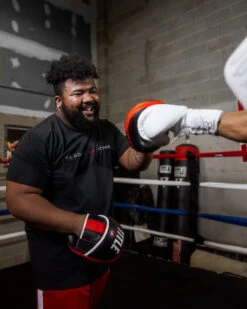 TITLE Boxing Leather Combination Focus Mitts 2.0 -Titleboxing Shop cbfpm2 bk rd 2 1