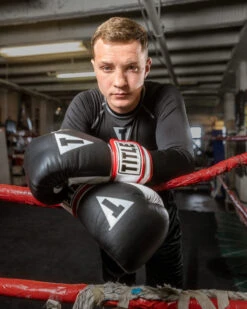 TITLE Boxing Gel World Bag Gloves -Titleboxing Shop gtwbg bk rd wh