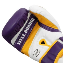 TITLE Boxing Gel World V2T Bag Gloves -Titleboxing Shop gtwbgv2t pr wh gd 05