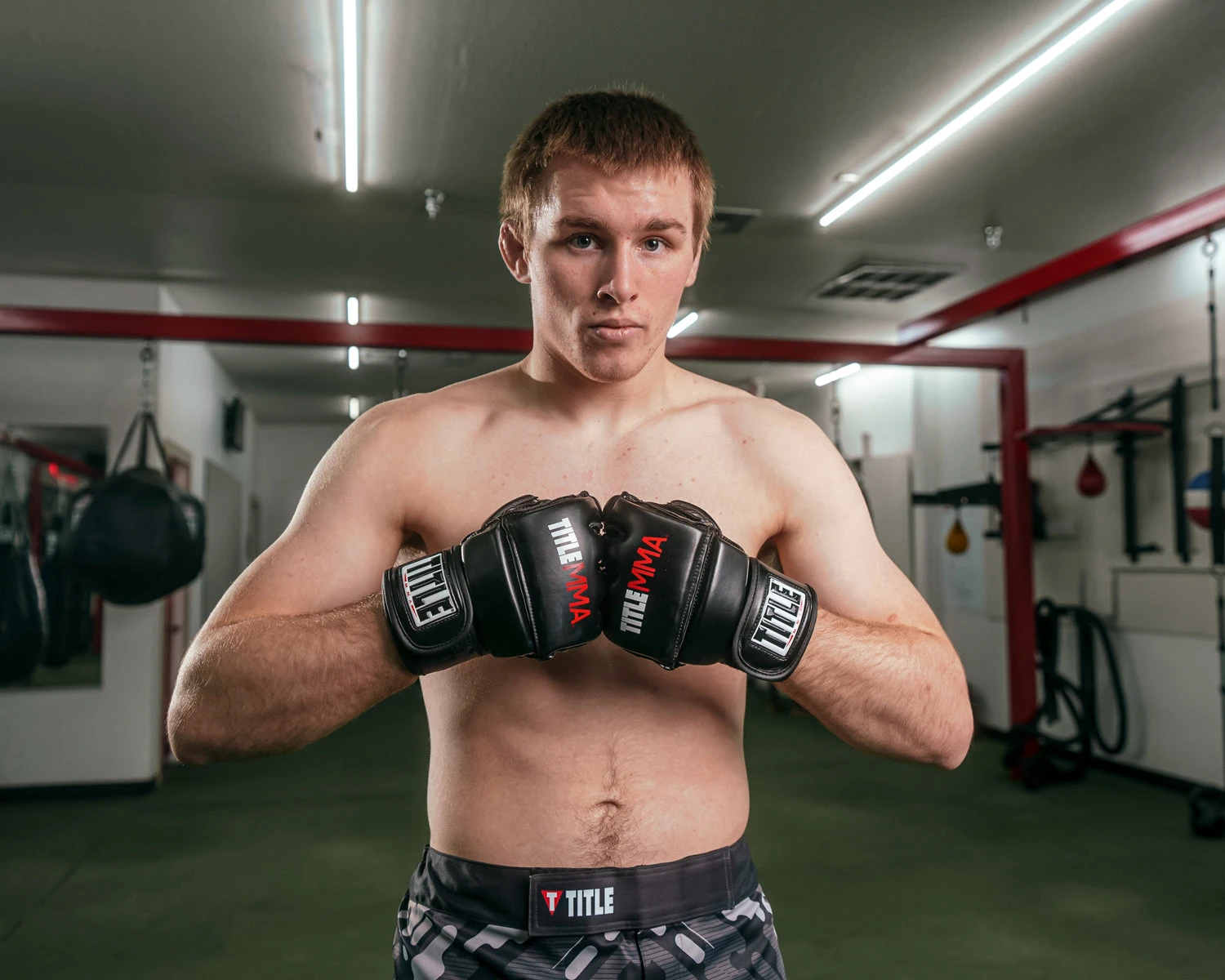 TITLE MMA Perform Bag Gloves 4 TITLE MMA Perform Bag Gloves - Image 2