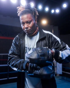 TITLE Platinum Punch Mitts 2.0 -Titleboxing Shop ppm2 1 2