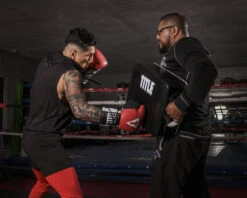 TITLE Boxing Square Punch & Kick Shield 18 TITLE Boxing Square Punch & Kick Shield -Titleboxing Shop pshsq