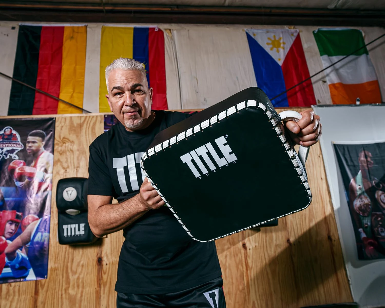 TITLE Boxing Square Punch & Kick Shield 7 TITLE Boxing Square Punch & Kick Shield - Image 5